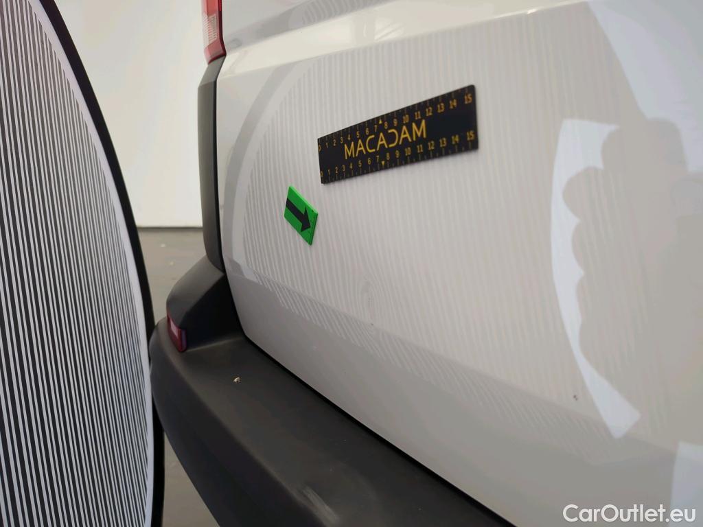  Volkswagen  Transporter KR 2.0 TDI 81KW #10