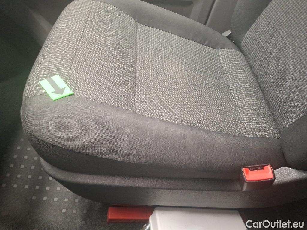  Volkswagen  Transporter KR 2.0 TDI 81KW #16