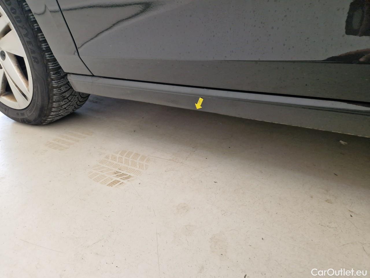  Volkswagen  Golf  2.0 TDI 116HP DSG Life Variant #4