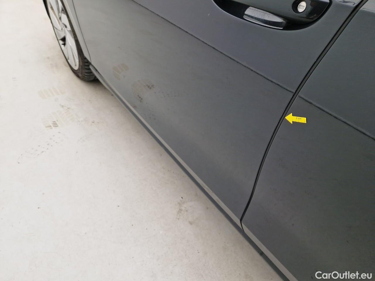  Volkswagen  Golf  2.0 TDI 150CP STYLE DSG #1
