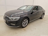  Volkswagen  Passat Highline 2.0 TDI DSG 150 CP 