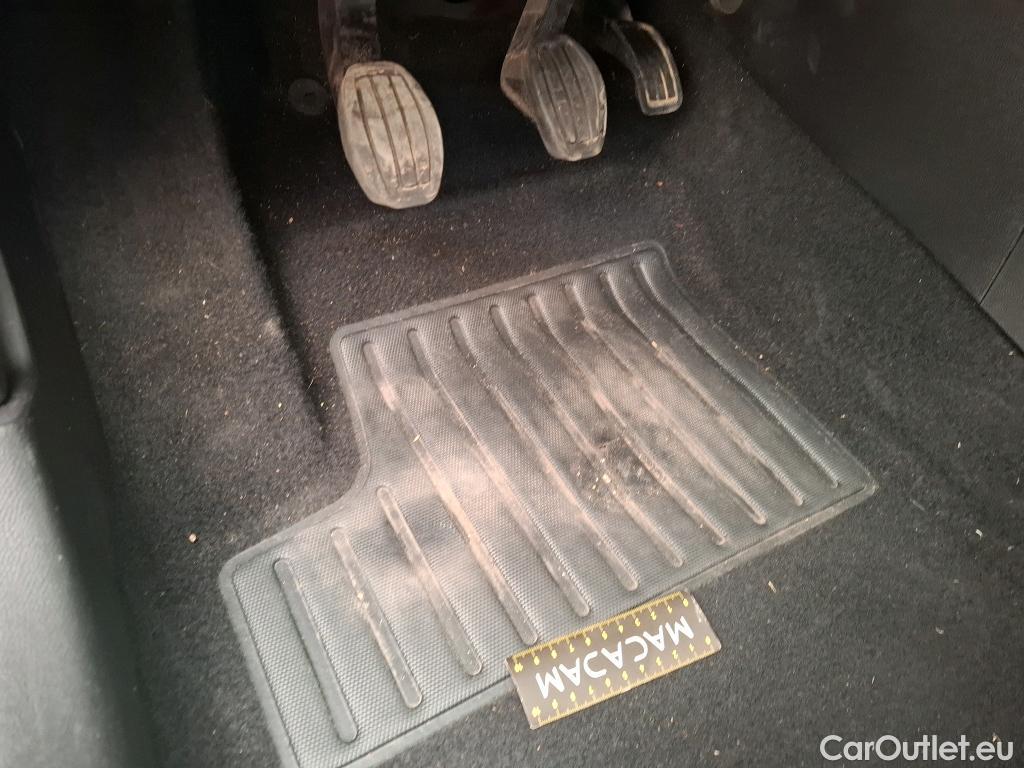  Peugeot  208  Like 1.5 HDi 100CV BVM6 E6d #10