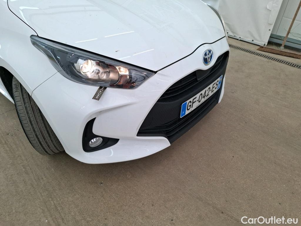  Toyota  Yaris TOYOTA  Hybride / 2019 / 5P / Berline Hybride 116h Dynamic Business Stage Acad #3
