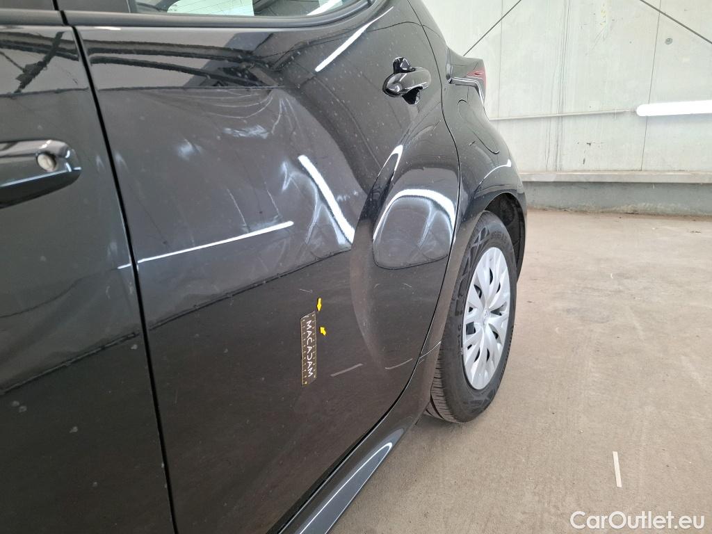  Toyota  Yaris TOYOTA  Hybride / 2019 / 5P / Berline Hybride 116h France Business Stage Acad #23