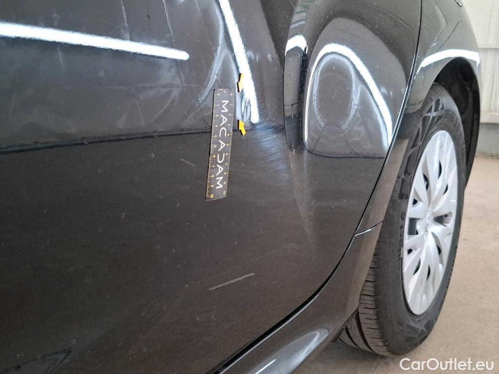  Toyota  Yaris TOYOTA  Hybride / 2019 / 5P / Berline Hybride 116h France Business Stage Acad #24