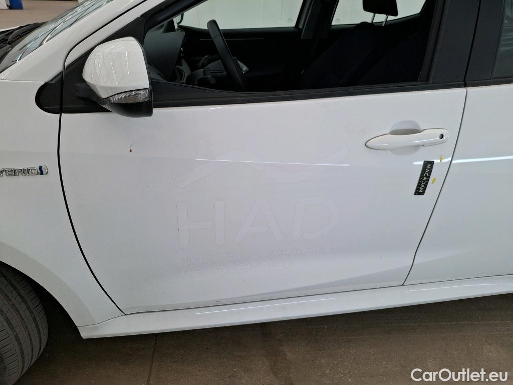  Toyota  Yaris TOYOTA  Hybride / 2019 / 5P / Berline Hybride 116h Dynamic Business Stage Acad #1