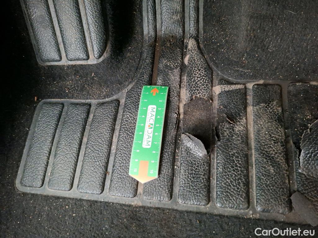  Renault  Captur RENAULT  5p Crossover Business TCe 90- 19 #3