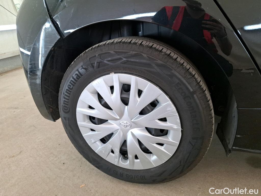  Toyota  Yaris TOYOTA  Hybride / 2019 / 5P / Berline Hybride 116h France Business Stage Acad #29