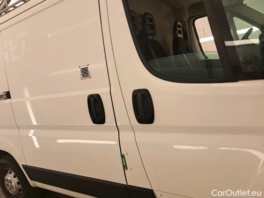  Peugeot  Boxer PEUGEOT  VU 4p Fourgon BLUEHDI 130 PREMIUM 333 L1H1 #20