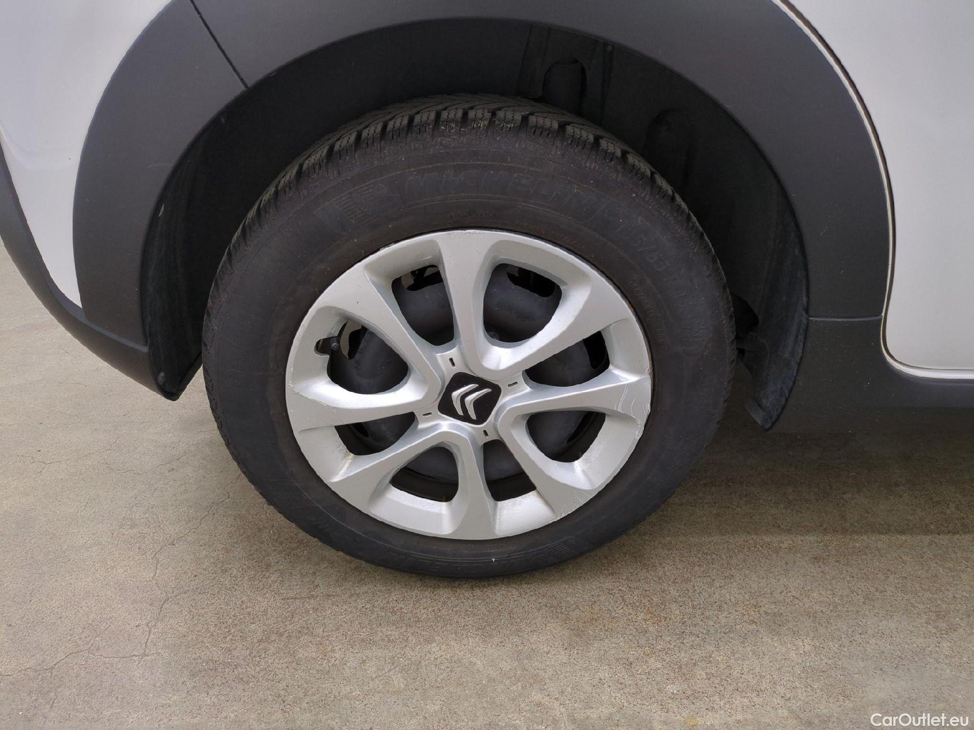  Citroen  C3  Société Feel 1.5 BlueHDI 100CV BVM6 E6dT #5