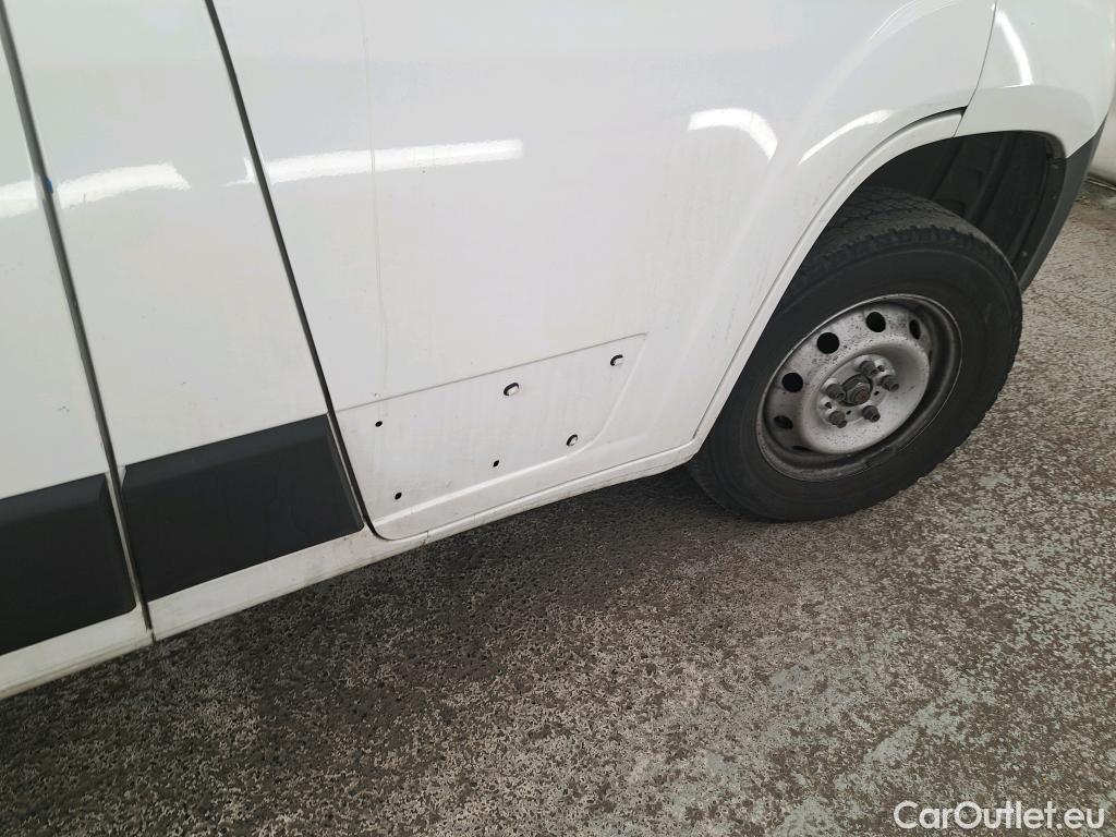  Peugeot  Boxer PEUGEOT  VU 4p Fourgon BLUEHDI 130 PREMIUM 333 L1H1 #29