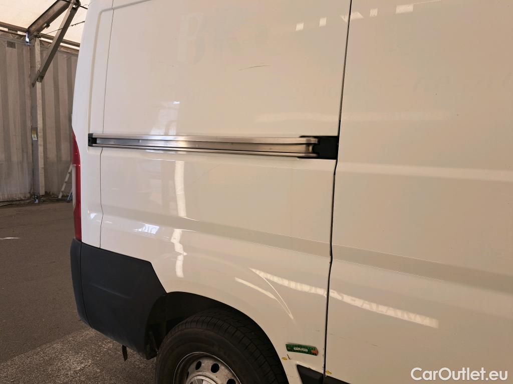  Peugeot  Boxer PEUGEOT  VU 4p Fourgon BLUEHDI 130 PREMIUM 333 L1H1 #12