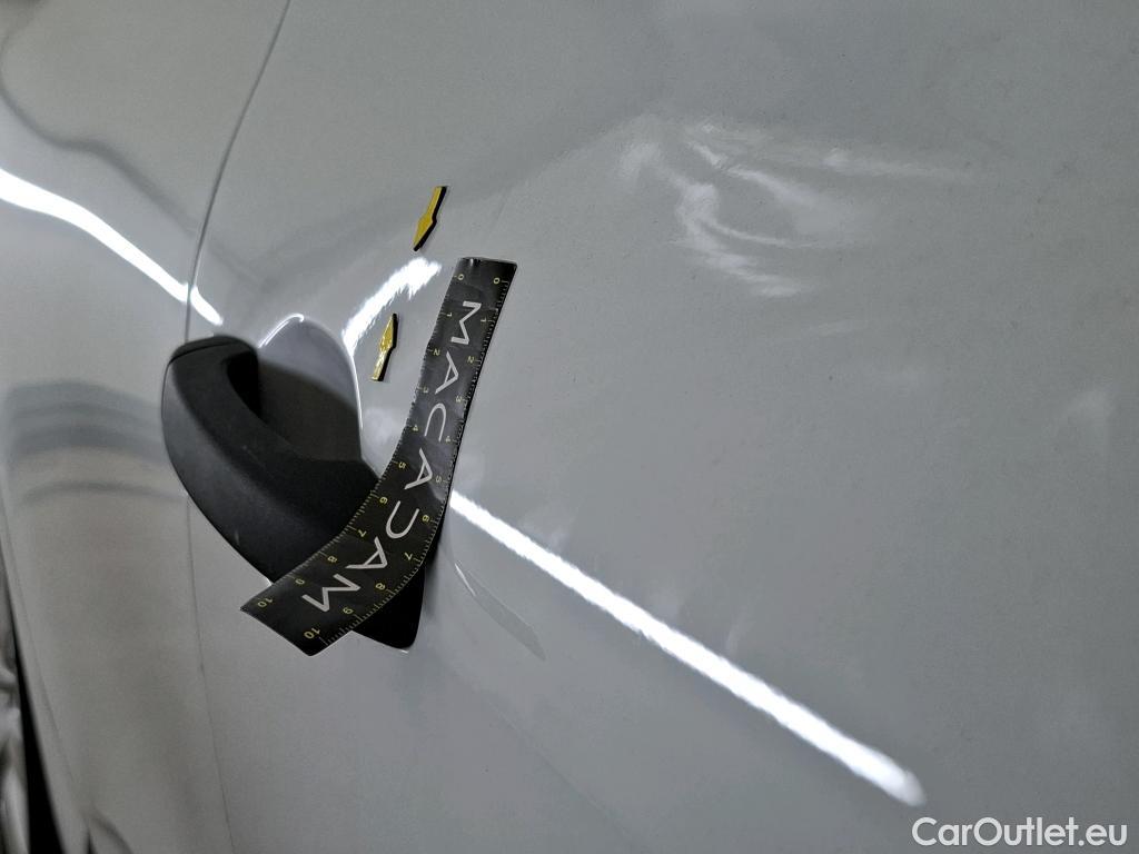  Renault  Clio RENAULT  Société VU 5p Berline Air Medianav dCi 90 #28