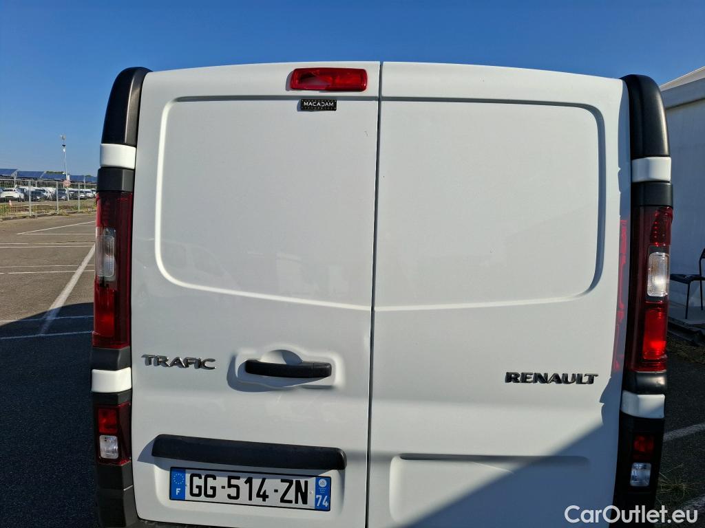  Renault  Trafic  III Fourgon L2H1 3T Grand Confort 2.0 dCi 130CV BVM6 E6d / VH SUR PARC #33