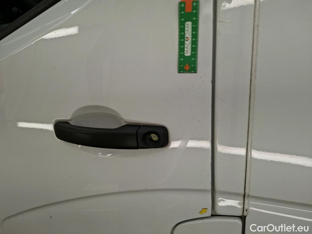  Renault  Master  III Fourgon L2H2 3 5 Confort dCi 135CV BVM6 E6dT #8