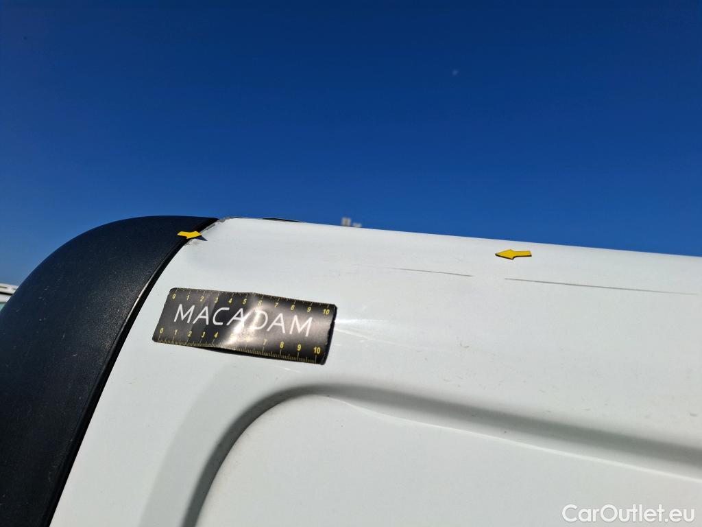  Renault  Trafic  III Fourgon L2H1 3T Grand Confort 2.0 dCi 130CV BVM6 E6d / VH SUR PARC #11