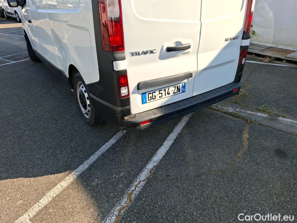  Renault  Trafic  III Fourgon L2H1 3T Grand Confort 2.0 dCi 130CV BVM6 E6d / VH SUR PARC #29