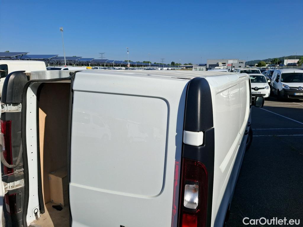  Renault  Trafic  III Fourgon L2H1 3T Grand Confort 2.0 dCi 130CV BVM6 E6d / VH SUR PARC #37