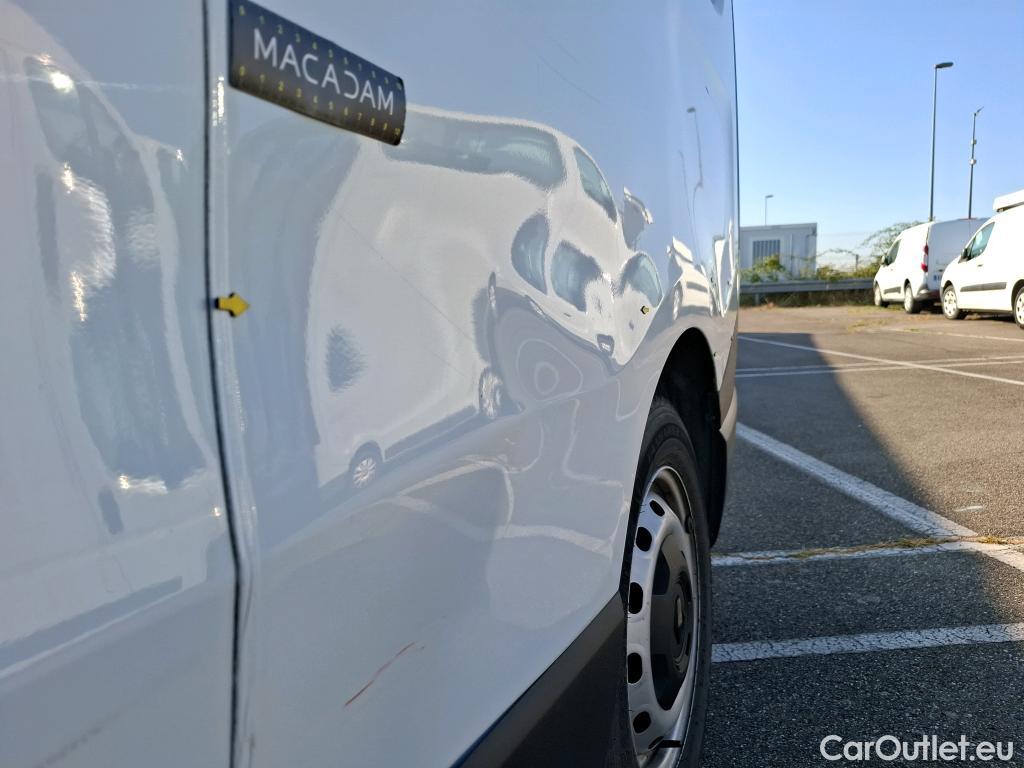  Renault  Trafic  III Fourgon L2H1 3T Grand Confort 2.0 dCi 130CV BVM6 E6d / VH SUR PARC #3