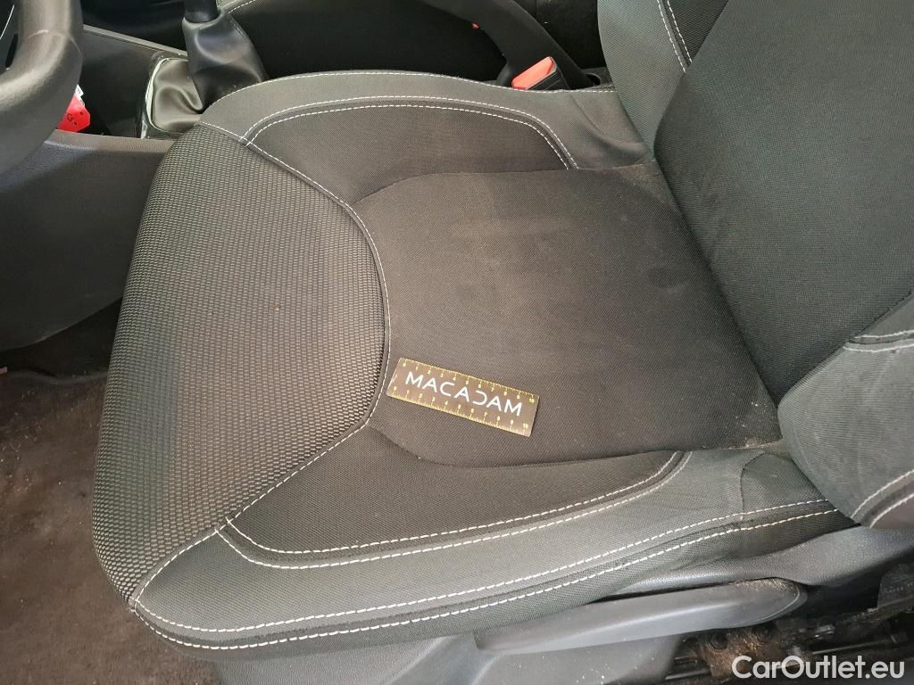  Renault  Clio  IV Air MediaNav 1.5 dCi 90CV BVM5 E6 #47
