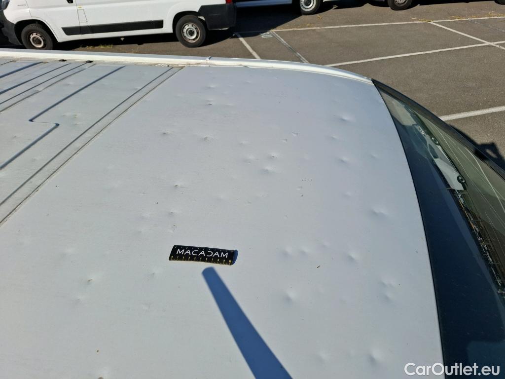  Renault  Trafic  III Fourgon L2H1 3T Grand Confort 2.0 dCi 130CV BVM6 E6d / VH SUR PARC #18
