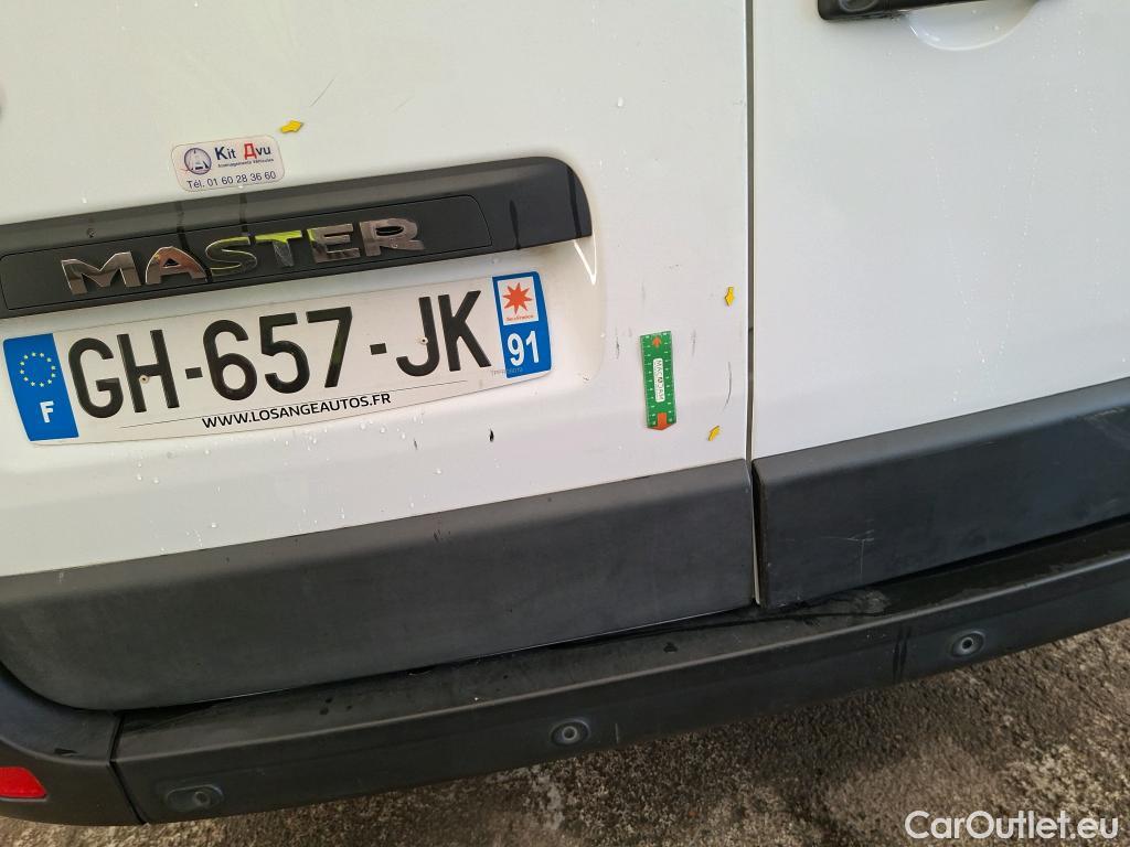  Renault  Master  III Fourgon L2H2 3 5 Confort dCi 135CV BVM6 E6dT #13