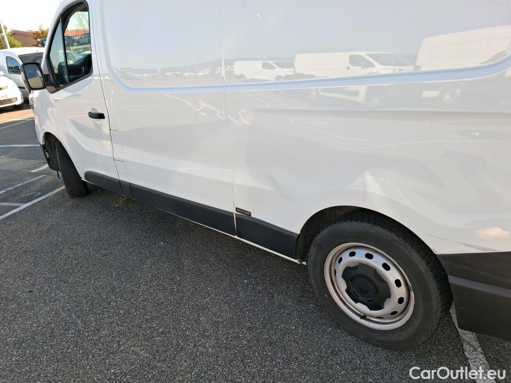  Renault  Trafic  III Fourgon L2H1 3T Grand Confort 2.0 dCi 130CV BVM6 E6d / VH SUR PARC #48