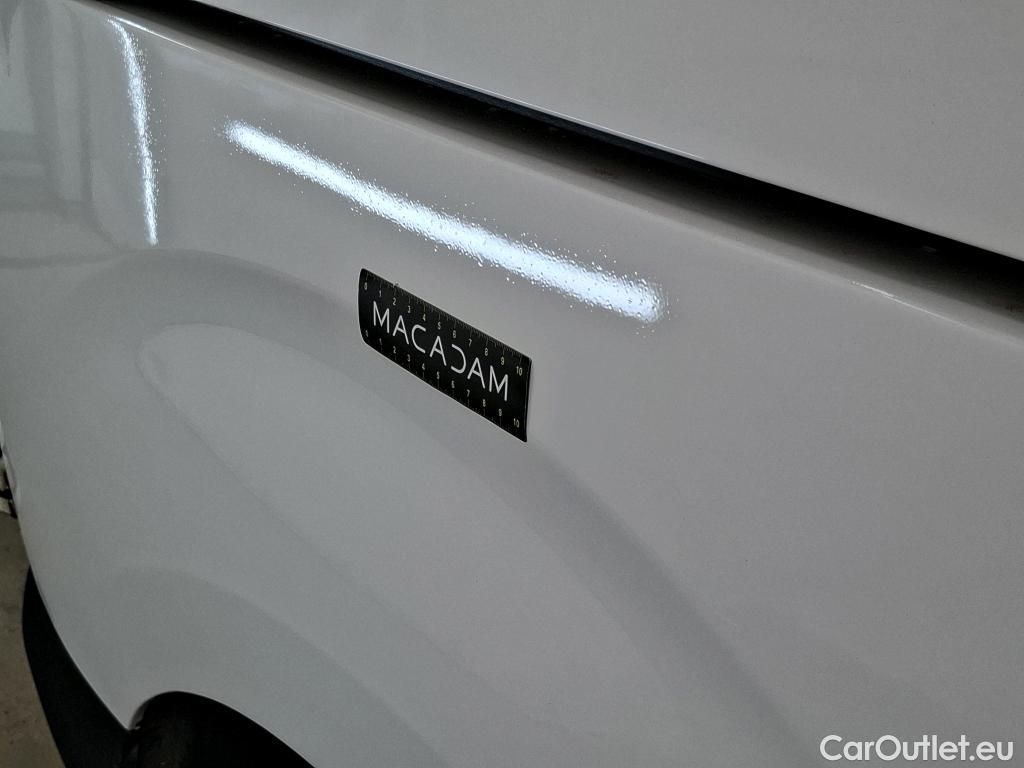  Peugeot  Expert PEUGEOT  / 2016 / 4P / Fourgon tôlé 1.5 BLUEHDI 120 S&S STANDARD PREMIUM #2