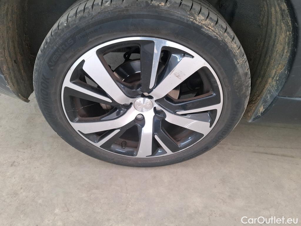  Peugeot  2008  GT Line 1.2 PureTech 110CV E6dT #30