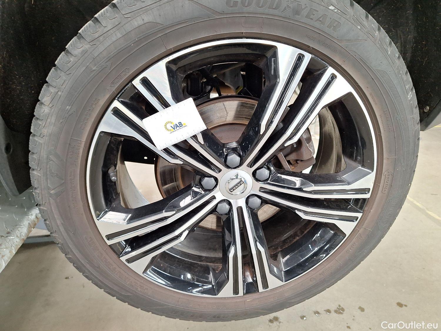  Volvo  XC 40 Volvo, XC40 '17, Volvo XC40 T5 Recharge Geartronic Inscription 5d #6