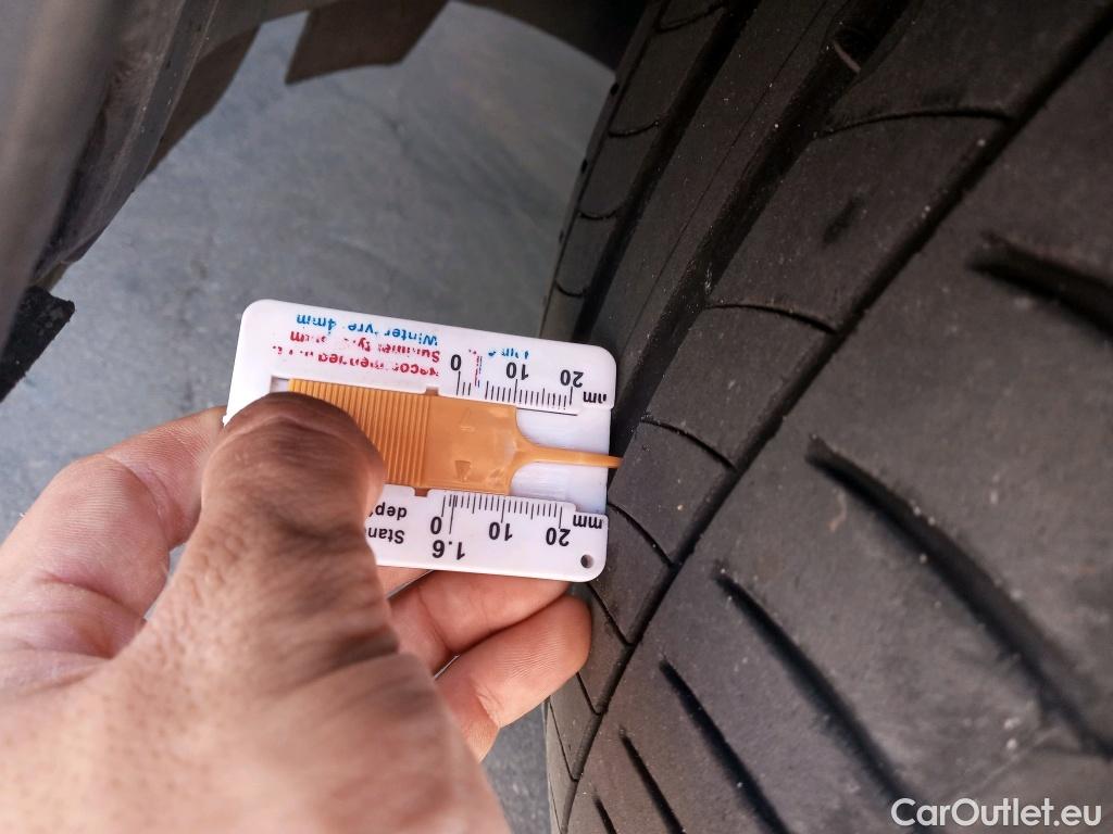  Bmw  X1 BMW  / 2015 / 5P / todoterreno sDrive18dA Business (AC) #2