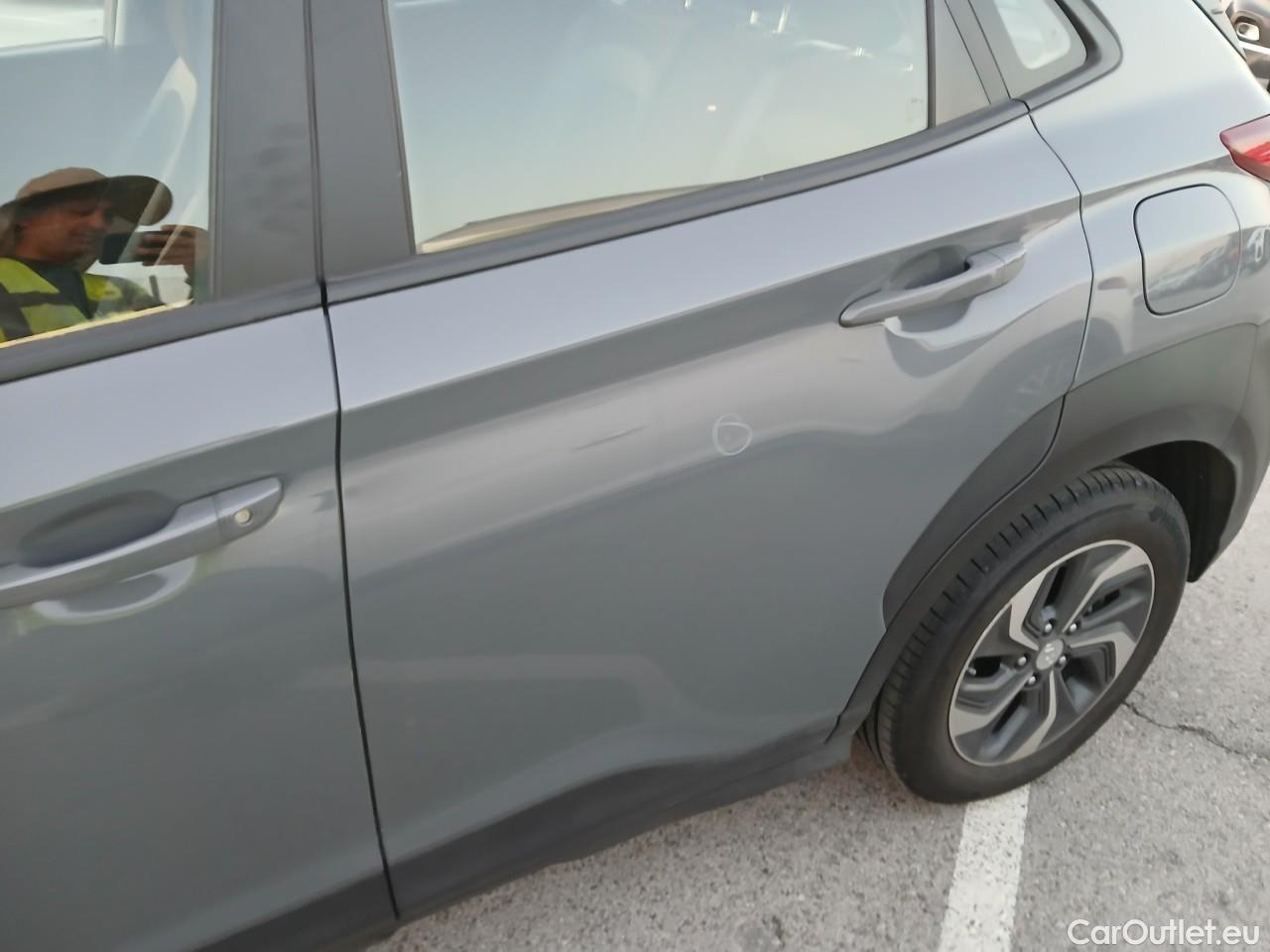  Hyundai  Konna HYUNDAI Kona / 2017 / 5P / todoterreno 1.6 GDI HEV Klass DT #12