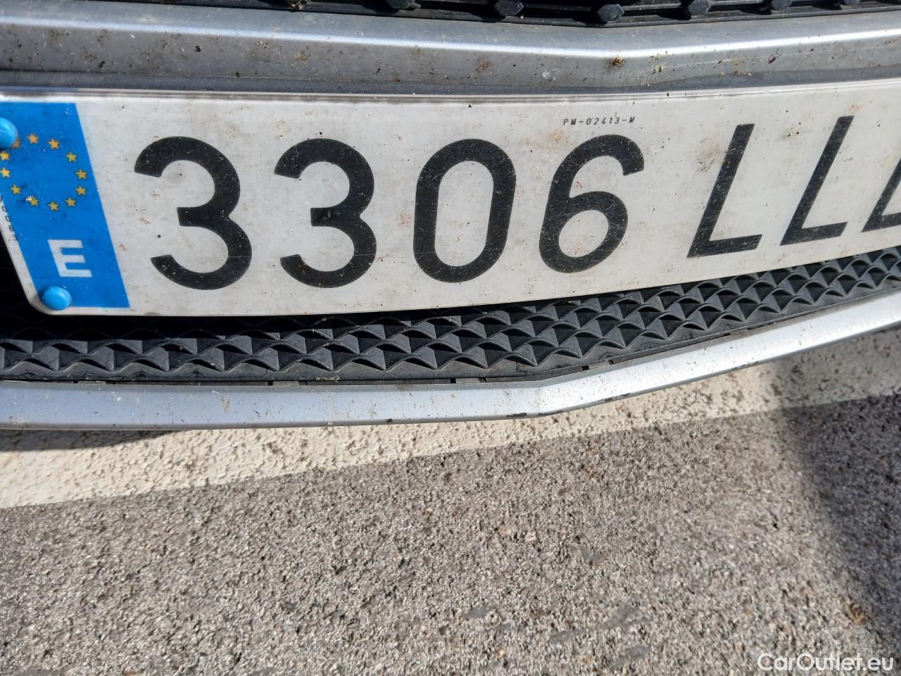  Mercedes  A-Klasse Clase A A 250 e (177.086) 1.3 220CV AT8 E6d #6