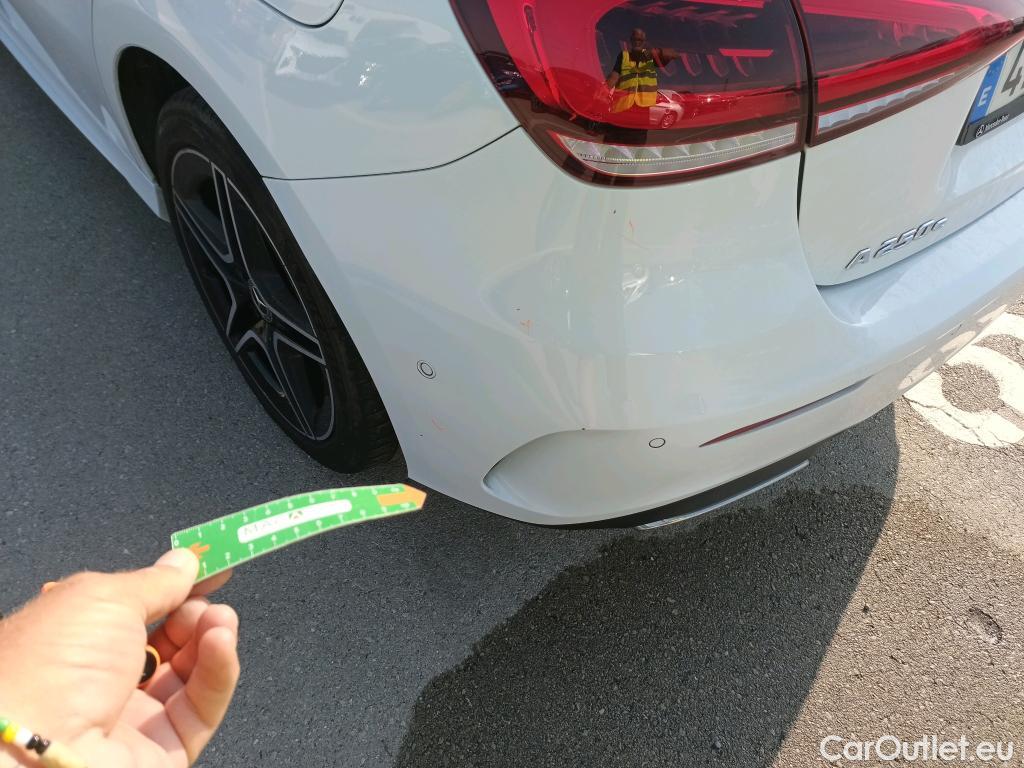  Mercedes  A-Klasse Clase A A 250 e (177.086)AMG 1.3 AMG Line 220CV AT8 E6d #17