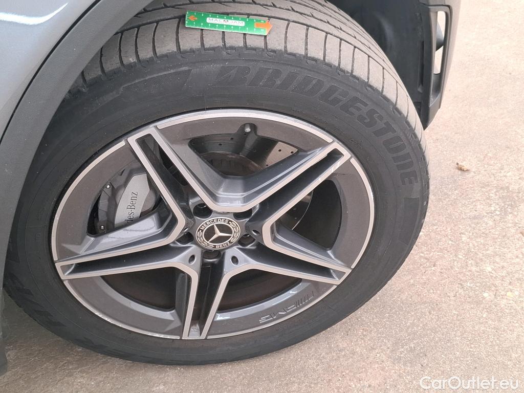  Mercedes  G-Klasee MERCEDES-BENZ GLC / 2019 / 5P / SUV GLC 300 e AMG Line 4Matic #25