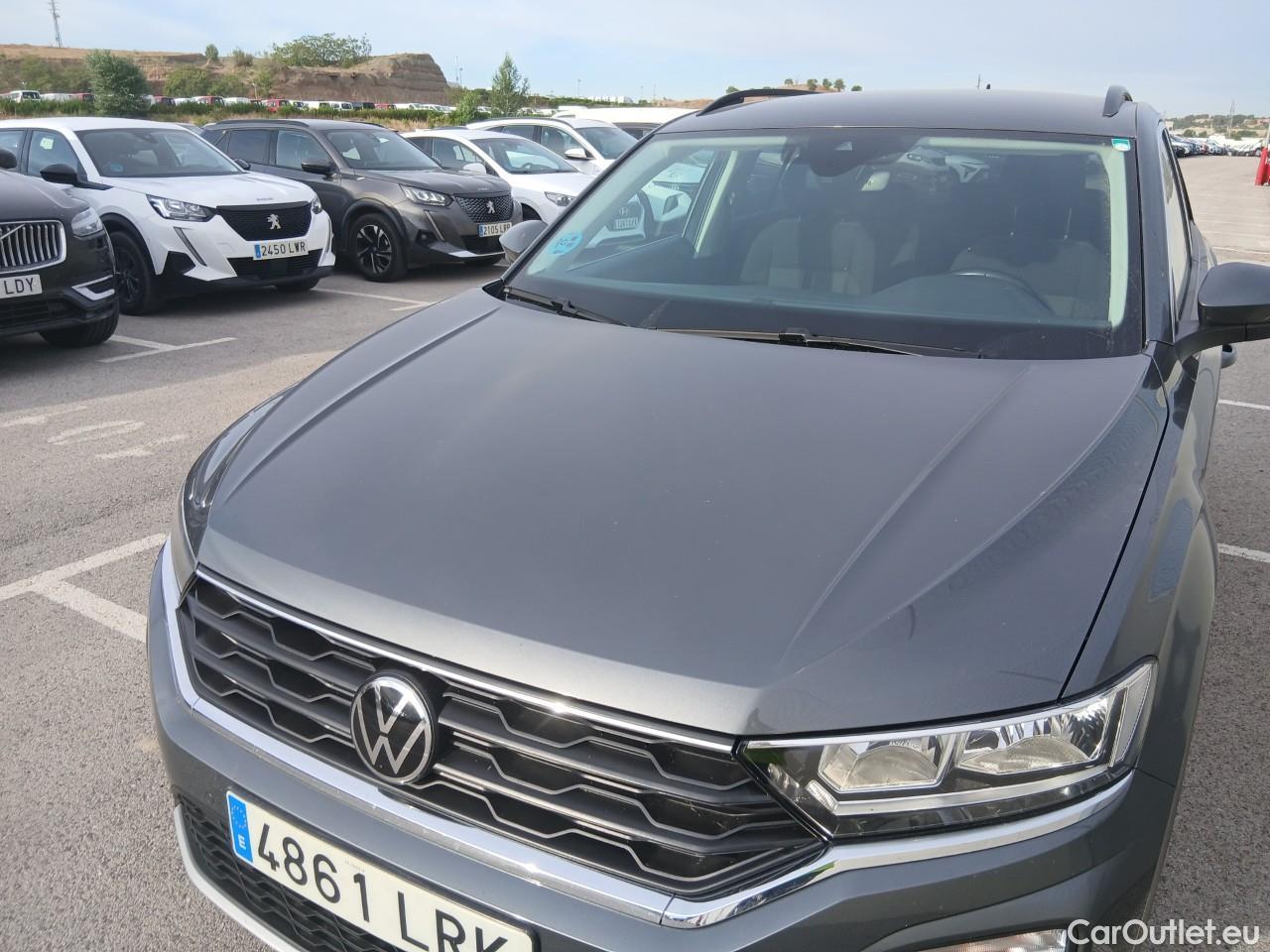  Volkswagen  T-ROC  Advance 2.0 TDI 150CV AT7 E6d #8