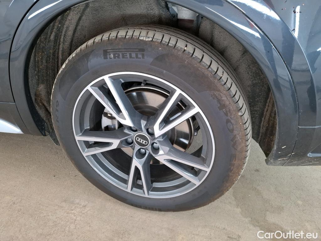  Audi  Q5  50 TFSI e quattro Avus 2.0 TFSI 300CV BVA7 E6d #19