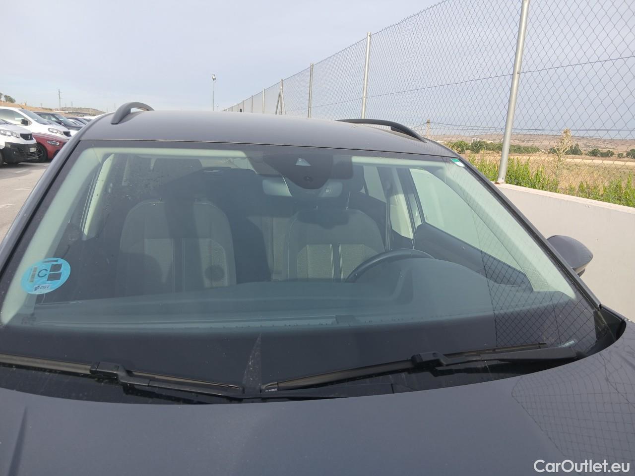  Volkswagen  T-ROC  Advance 2.0 TDI 150CV AT7 E6d #9