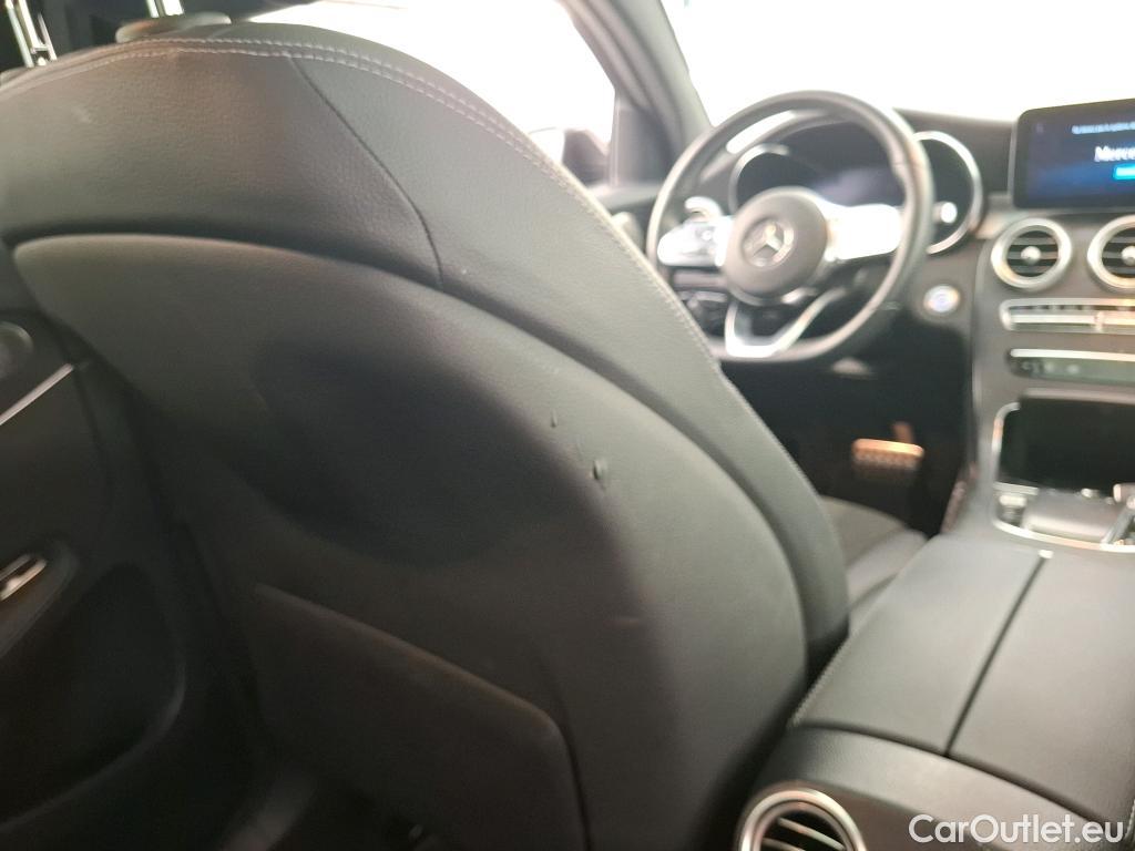  Mercedes  G-Klasee MERCEDES-BENZ GLC Coupe / 2019 / 5P / Coupé 2.0 GLC 300 E AMG LINE 4MATIC #3