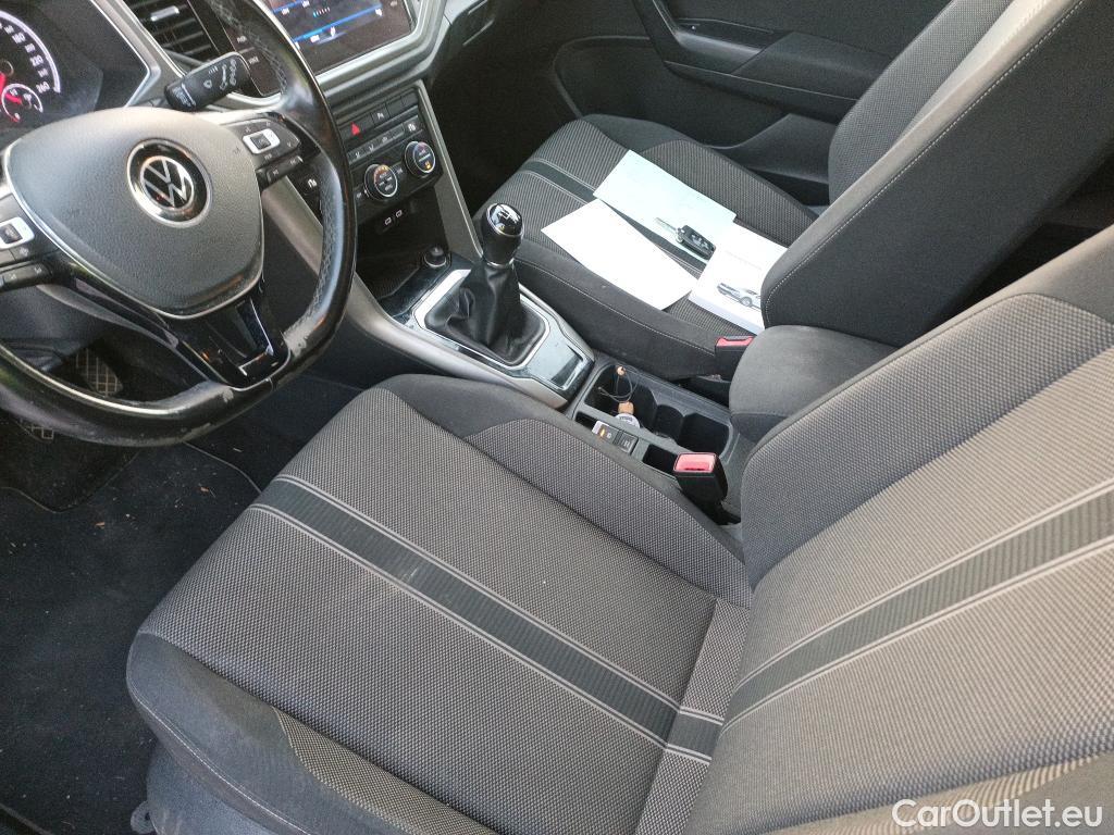  Volkswagen  T-ROC  Advance 2.0 TDI 115CV MT6 E6d #3