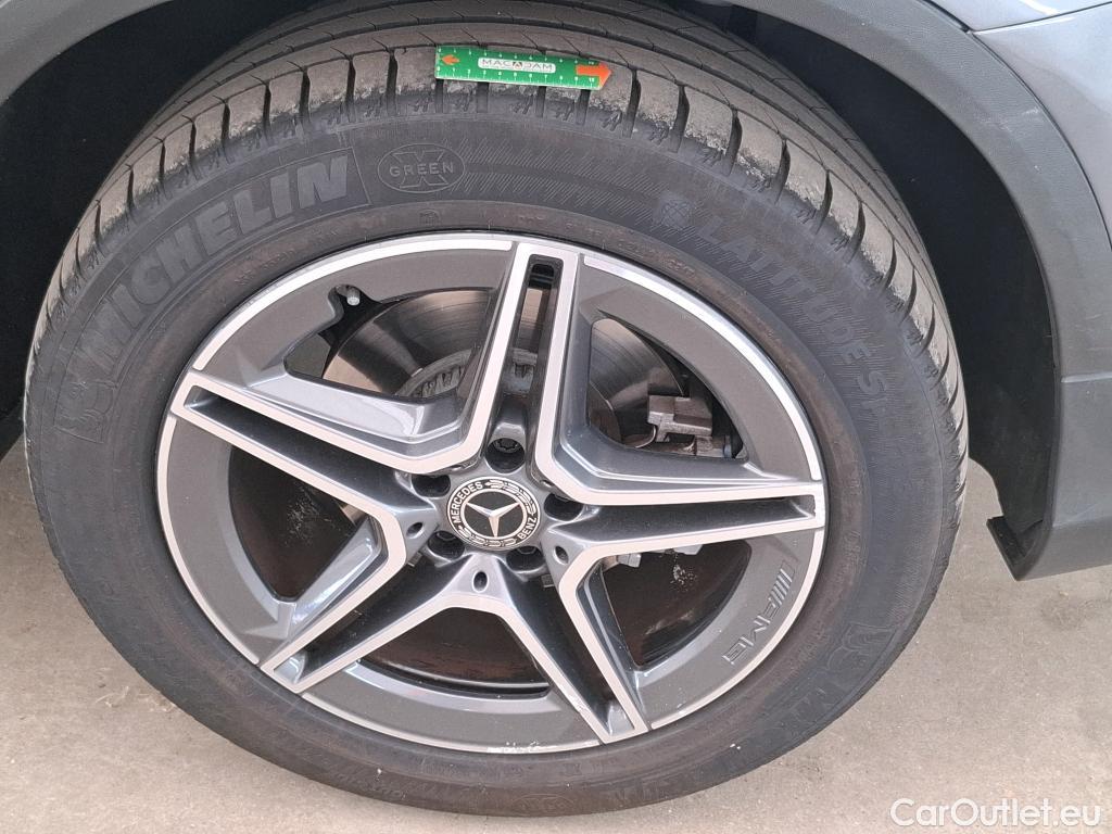  Mercedes  G-Klasee MERCEDES-BENZ GLC / 2019 / 5P / SUV GLC 300 e AMG Line 4Matic #12