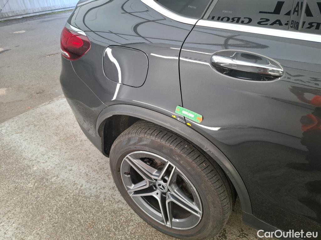  Mercedes  G-Klasee MERCEDES-BENZ GLC Coupe / 2019 / 5P / Coupé 2.0 GLC 300 E AMG LINE 4MATIC #1