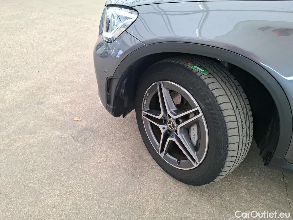  Mercedes  G-Klasee MERCEDES-BENZ GLC / 2019 / 5P / SUV GLC 300 e AMG Line 4Matic #6
