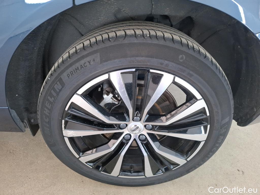  Volvo  XC60  Ultimate Style Chrome Recharge Plug-In Hybrid AWD 2.0 T6 400CV BVA8 E6d #1