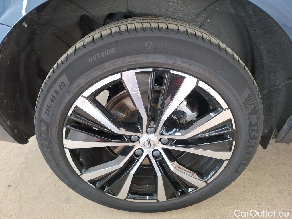 Volvo  XC60  Ultimate Style Chrome Recharge Plug-In Hybrid AWD 2.0 T6 400CV BVA8 E6d #31