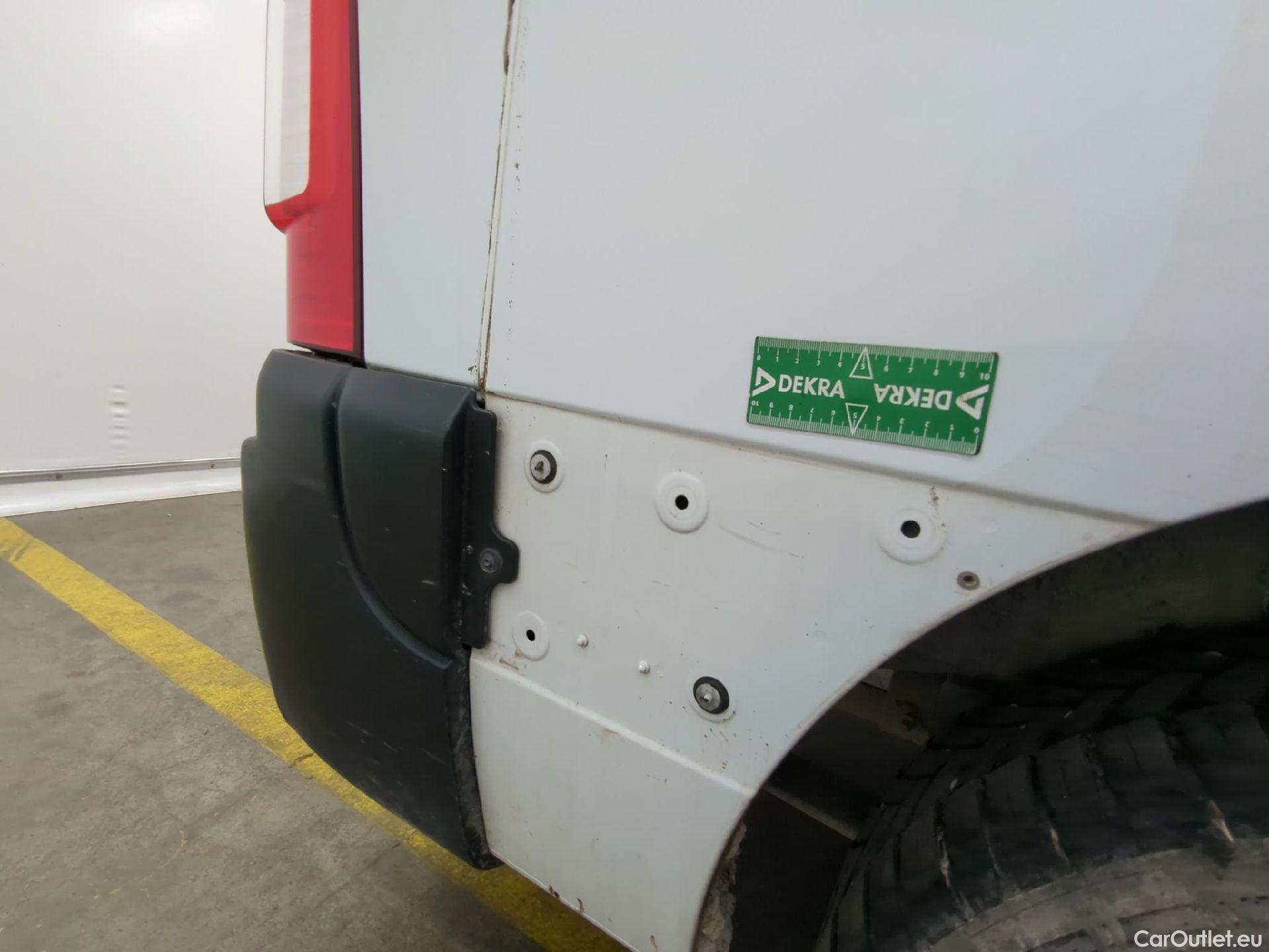  Renault  Master  Fourgon L2H2 3 5 Grand Confort dCi 130CV BVM6 E6 #49