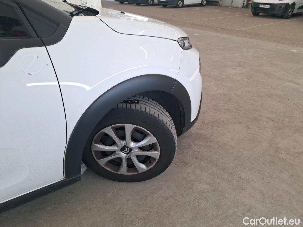  Citroen  C3  Société Feel Nav 1.2 PureTech 80CV BVM5 E6d #6