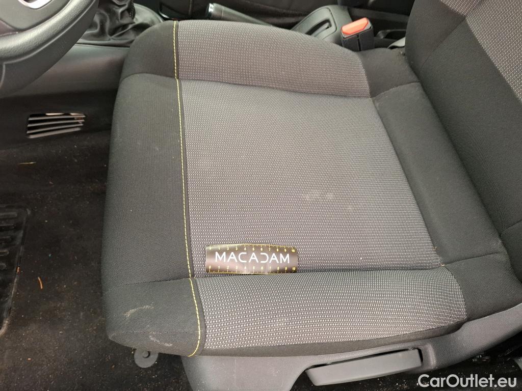  Citroen  C3 CITROEN  Société / 2020 / 5P / Berline / VU BlueHDi 100 SandS BVM6 Feel Nav #24