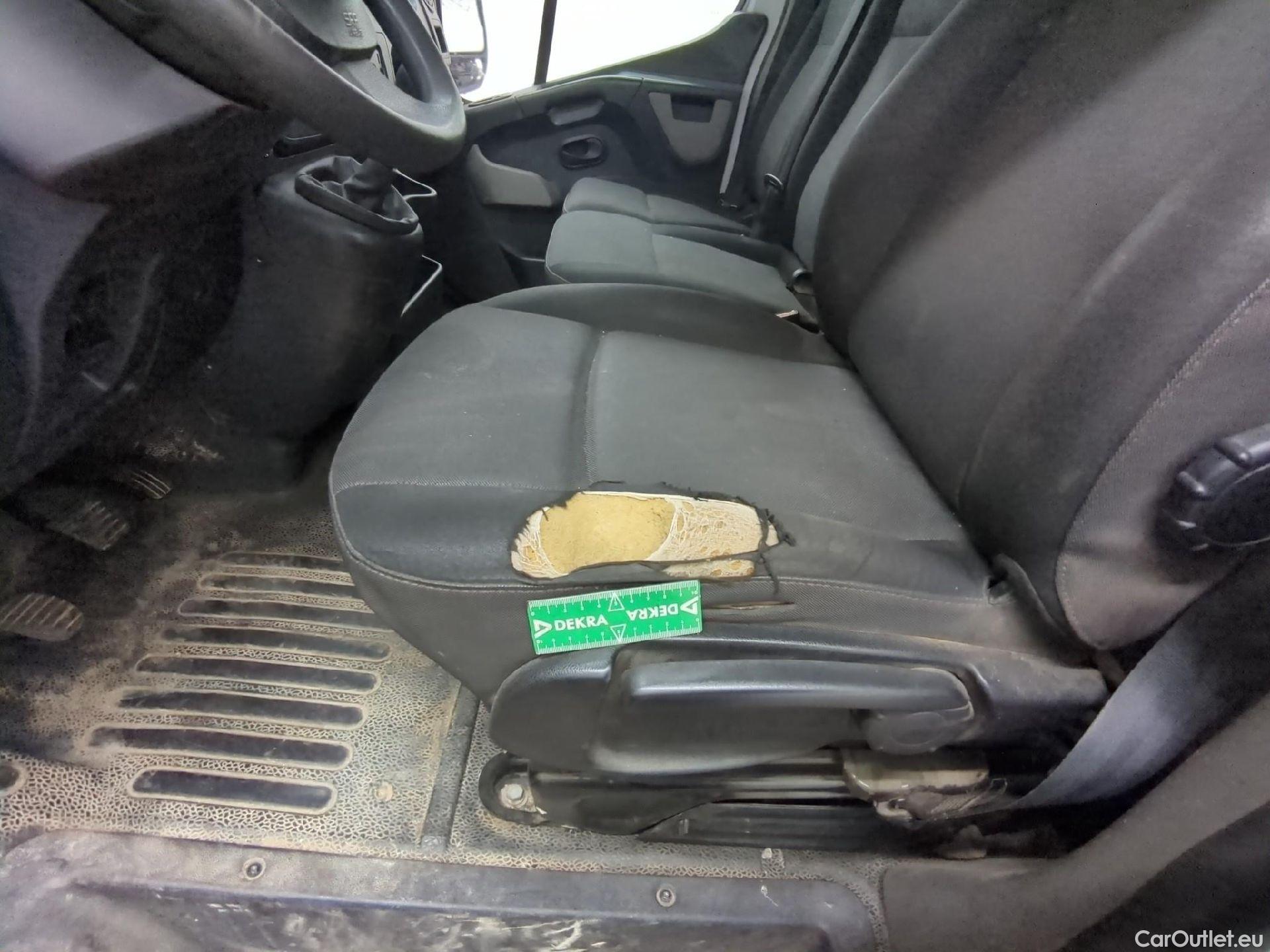  Renault  Master  Fourgon L2H2 3 5 Grand Confort dCi 130CV BVM6 E6 #7
