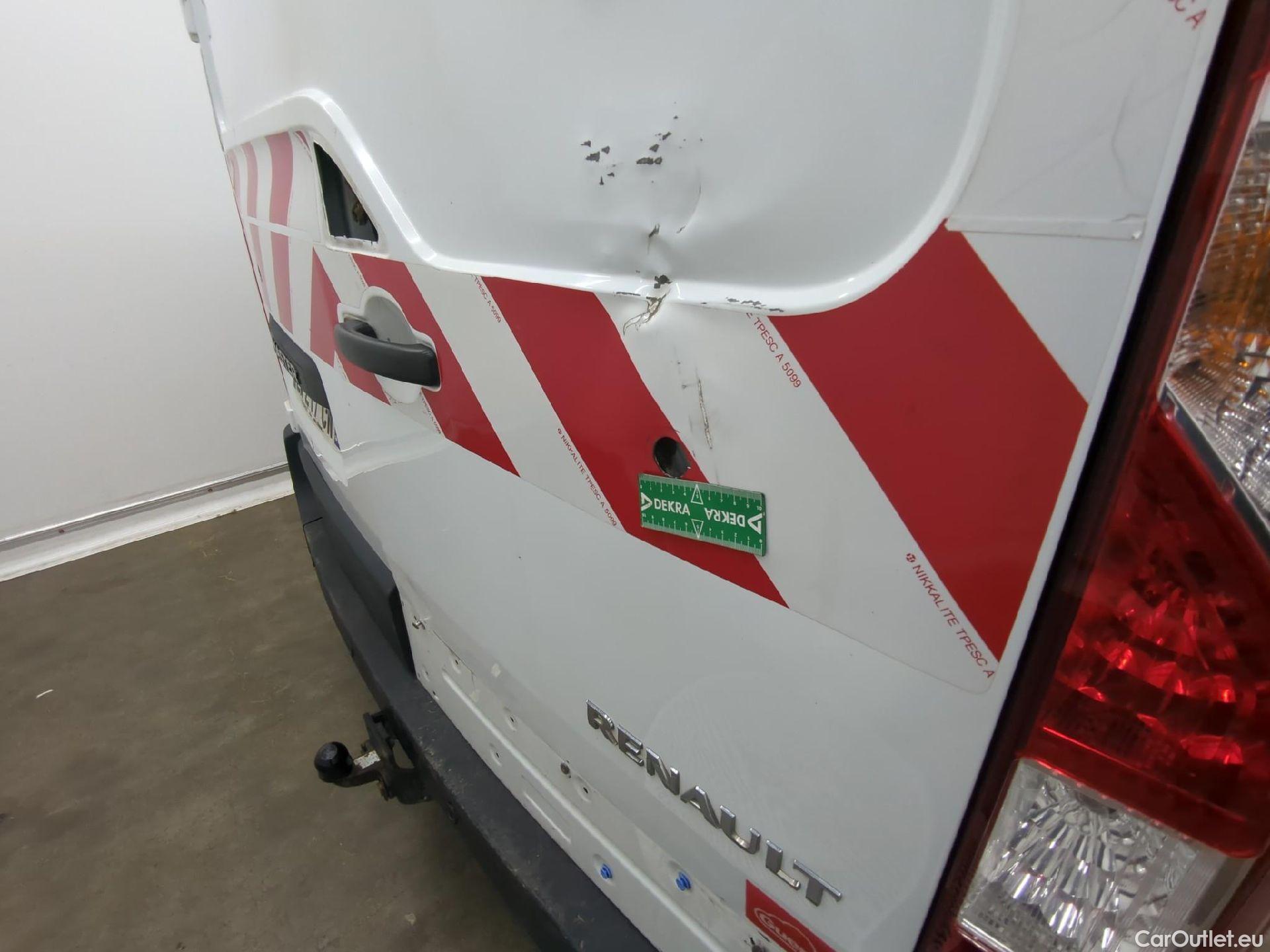  Renault  Master  Fourgon L2H2 3 5 Grand Confort dCi 130CV BVM6 E6 #82